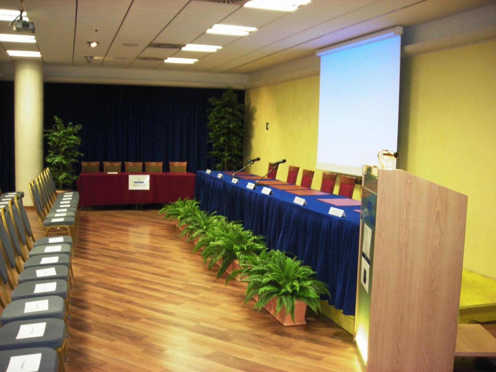 Hotel Sporting Trento Exterior foto