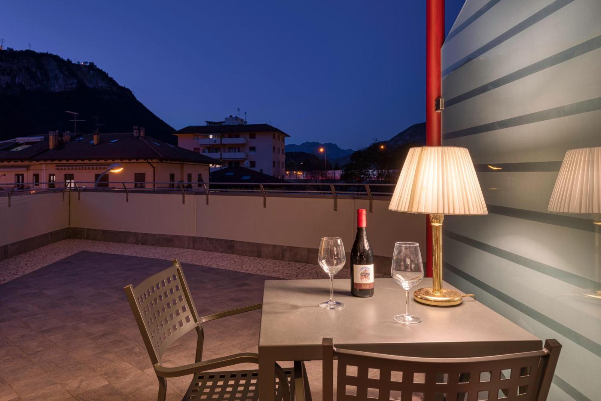 Hotel Sporting Trento Exterior foto